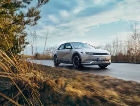 6ce10e53589bfc2e61bd6b155e00843f53eb93f743536d3d7560965361e23a2c