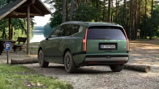 bd710ea69f4e62b7a87ff9ad66c01fc51a92e60a1bbd9709f1b8ca5e38b62773